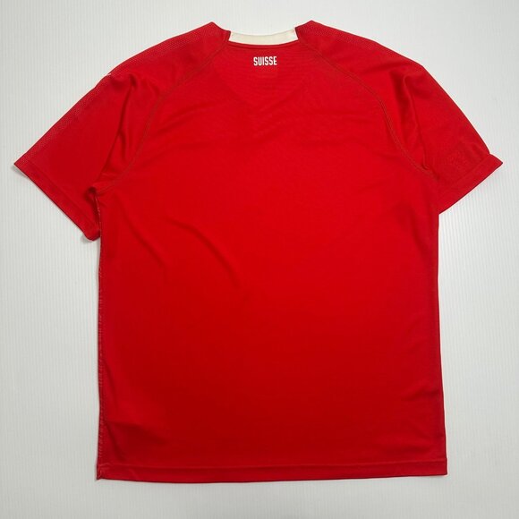 2018 Puma Switzerland Home Kit XL - Picture 3 of 6
